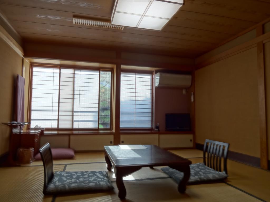 Jizokan Matsuya Ryokan Nagano Pokoj fotografie