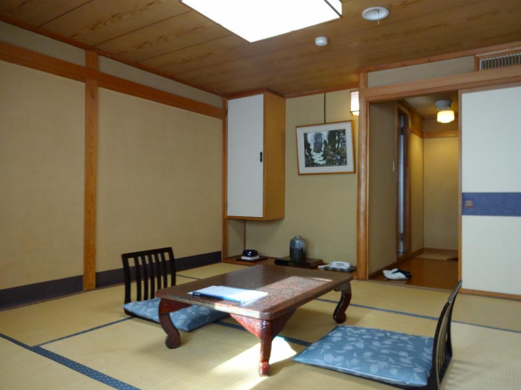 Jizokan Matsuya Ryokan Nagano Pokoj fotografie